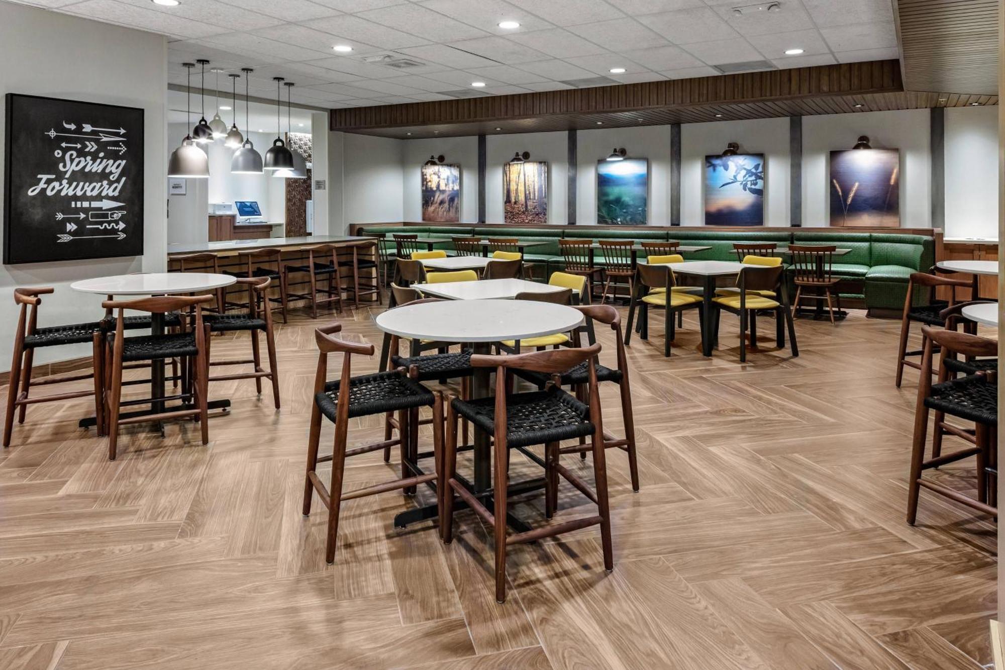 Fairfield By Marriott Port Clinton Waterfront Hotel ภายนอก รูปภาพ