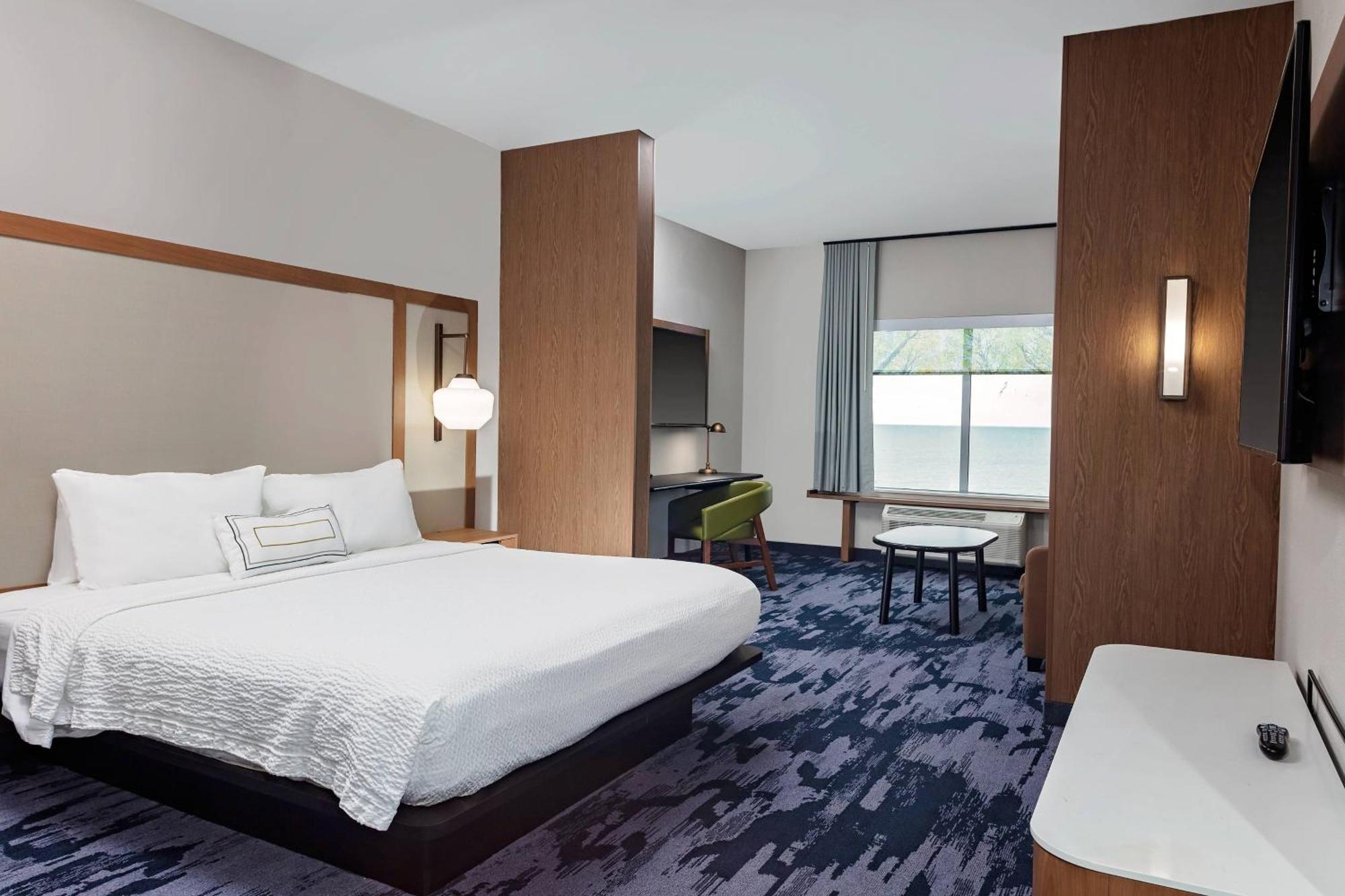 Fairfield By Marriott Port Clinton Waterfront Hotel ภายนอก รูปภาพ